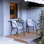 Haus Tisch Apartament
