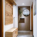 Haus Tisch Schruns