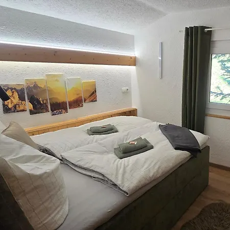 Lägenhet Haus Tisch Schruns