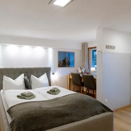 Haus Tisch Appartement
