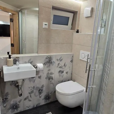 Haus Tisch Apartamento *