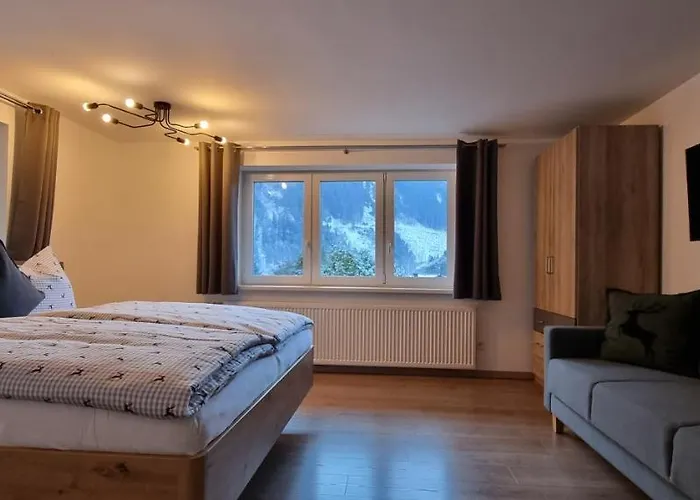 Appartement Haus Tisch *