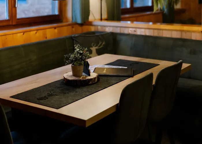 Haus Tisch Шрунс