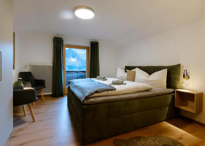 Haus Tisch Appartement *