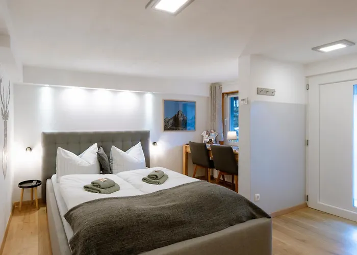 Haus Tisch Appartement