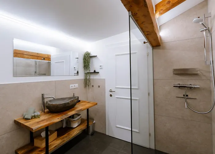 Haus Tisch Апартаменты *