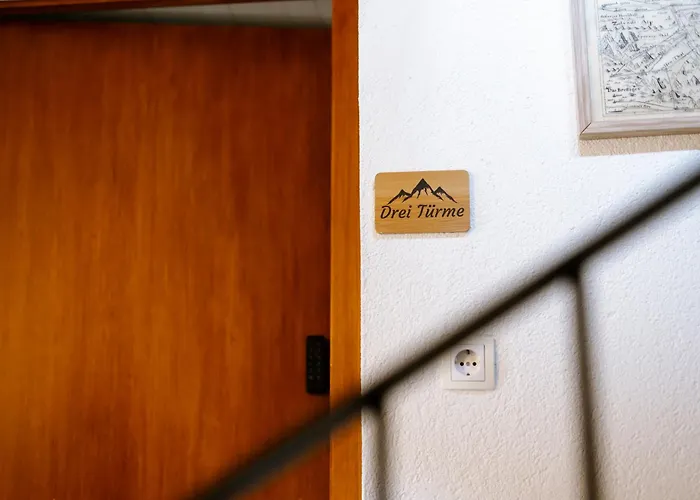 Haus Tisch Appartement Schruns