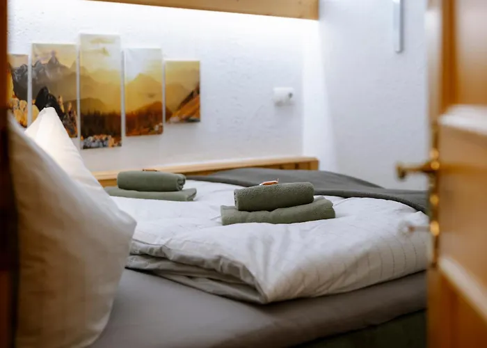 Haus Tisch Шрунс