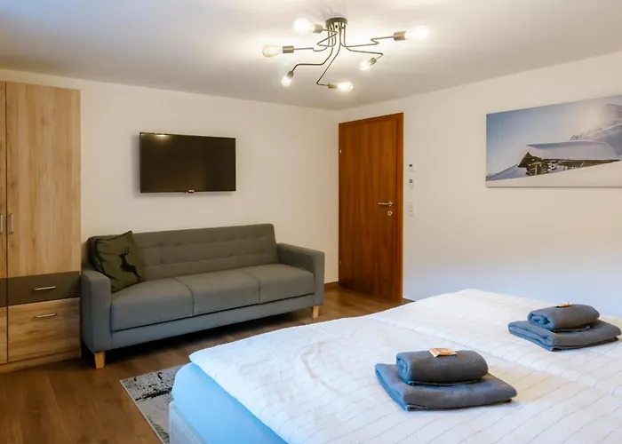 Апартаменты Haus Tisch Шрунс