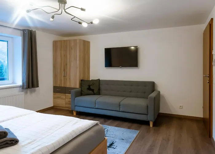 Haus Tisch Шрунс