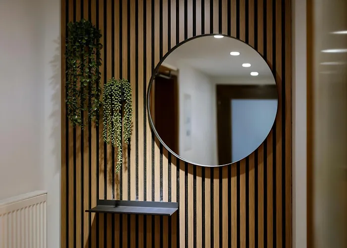 Haus Tisch * Шрунс